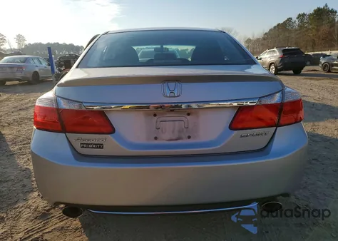 2013 Honda Accord Sport z USA, uszkodzony, nr VIN 1HGCR2F59DA255328